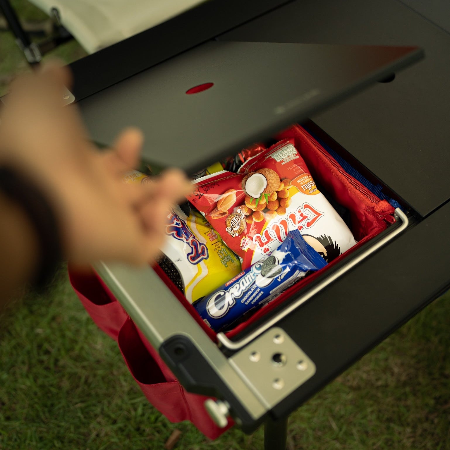 The Master 1-Unit Drop-In Gear Bag & IGT Frame Set